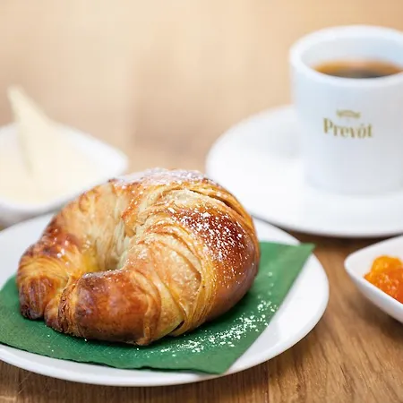 Prevot Restaurant & 4* Kolonia