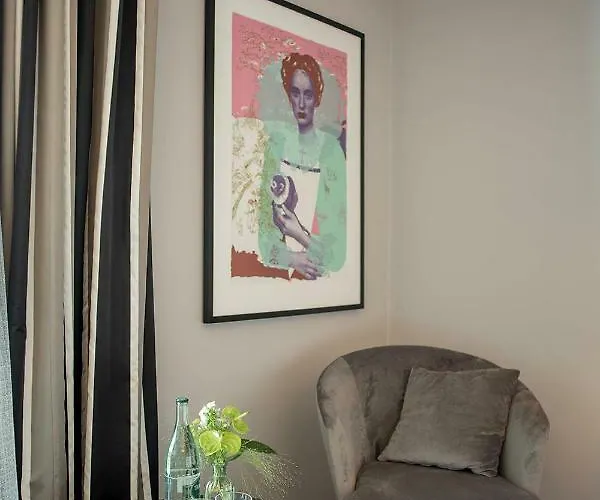 Prevot Restaurant & 4*