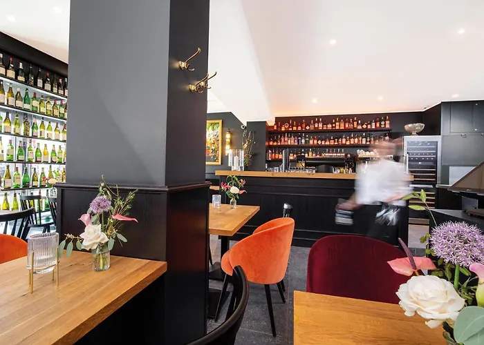 Prevot Restaurant & 4*