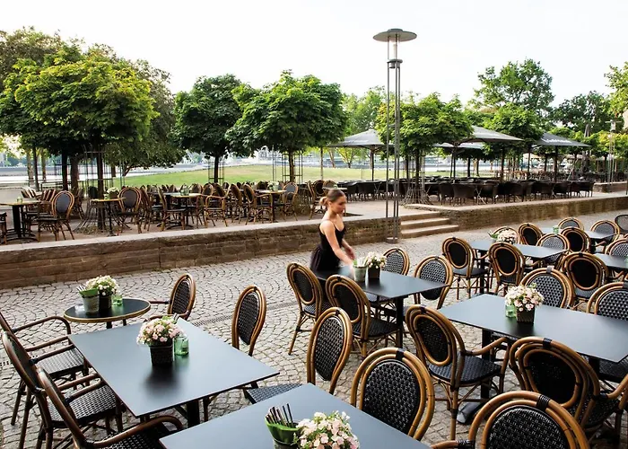 Prevot Restaurant & 4* Kolín nad Rýnem